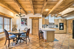 Las Cruces Home La Casa Blanca with Courtyard